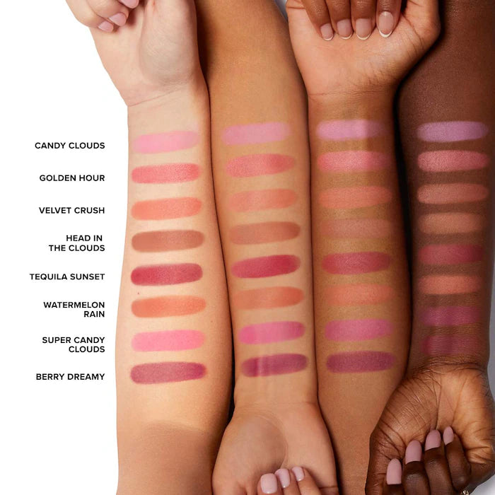 Too Faced 
Cloud Crush Blurring Powder Blush