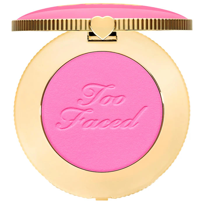 Too Faced 
Cloud Crush Blurring Powder Blush
