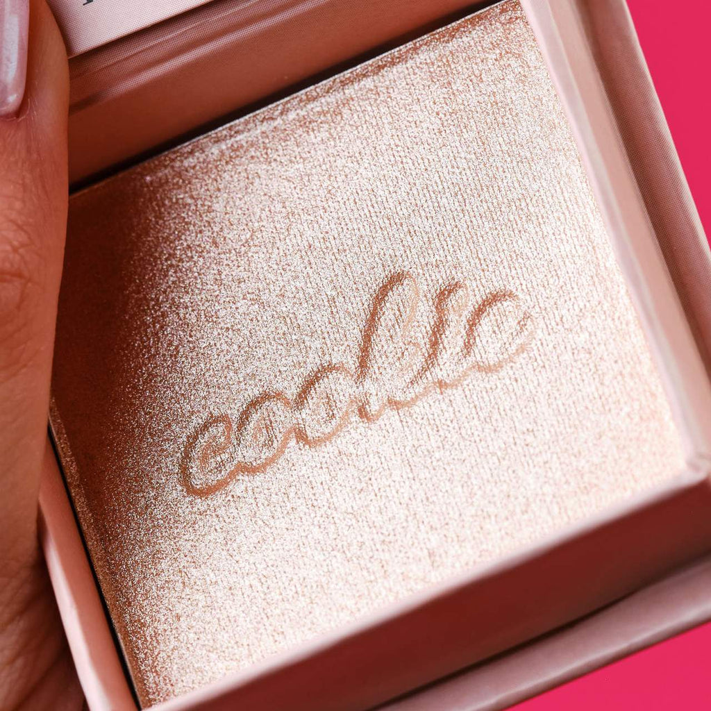 Benefit Cosmetics 
Cookie and Tickle Shimmer Finish Powder Highlighters