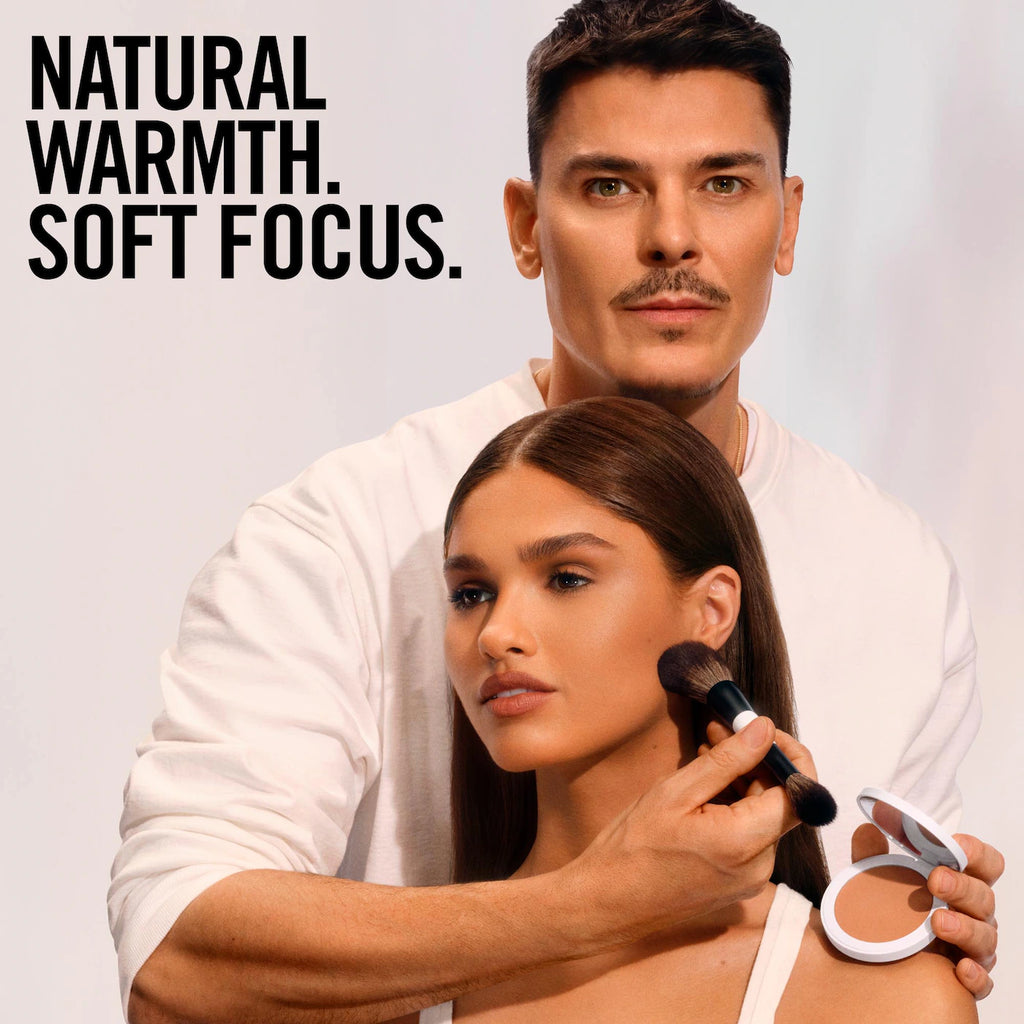 MAKEUP BY MARIO SoftSculpt® Talc-Free Blurring Bronzer