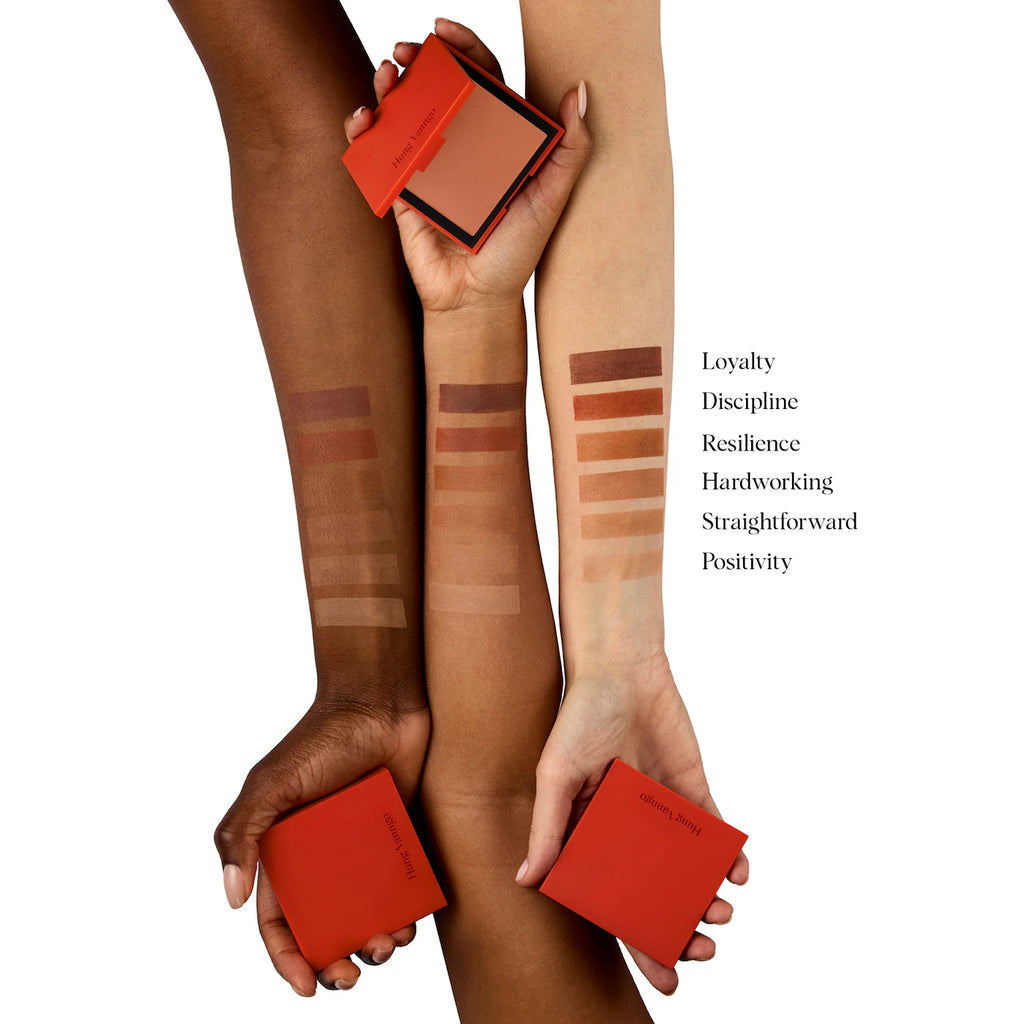 HUNG VANNGO BEAUTY  Soft Focus Blurring Matte Powder Bronzer